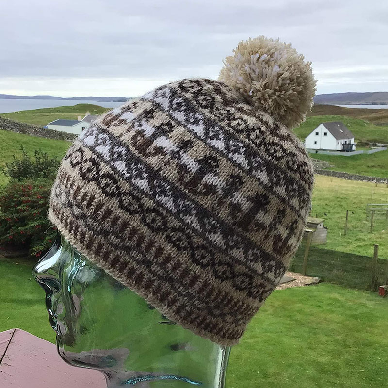 〈キット・編み図つき〉Shetland Wool Week 2022 帽子 Jamieson ＆ Smith