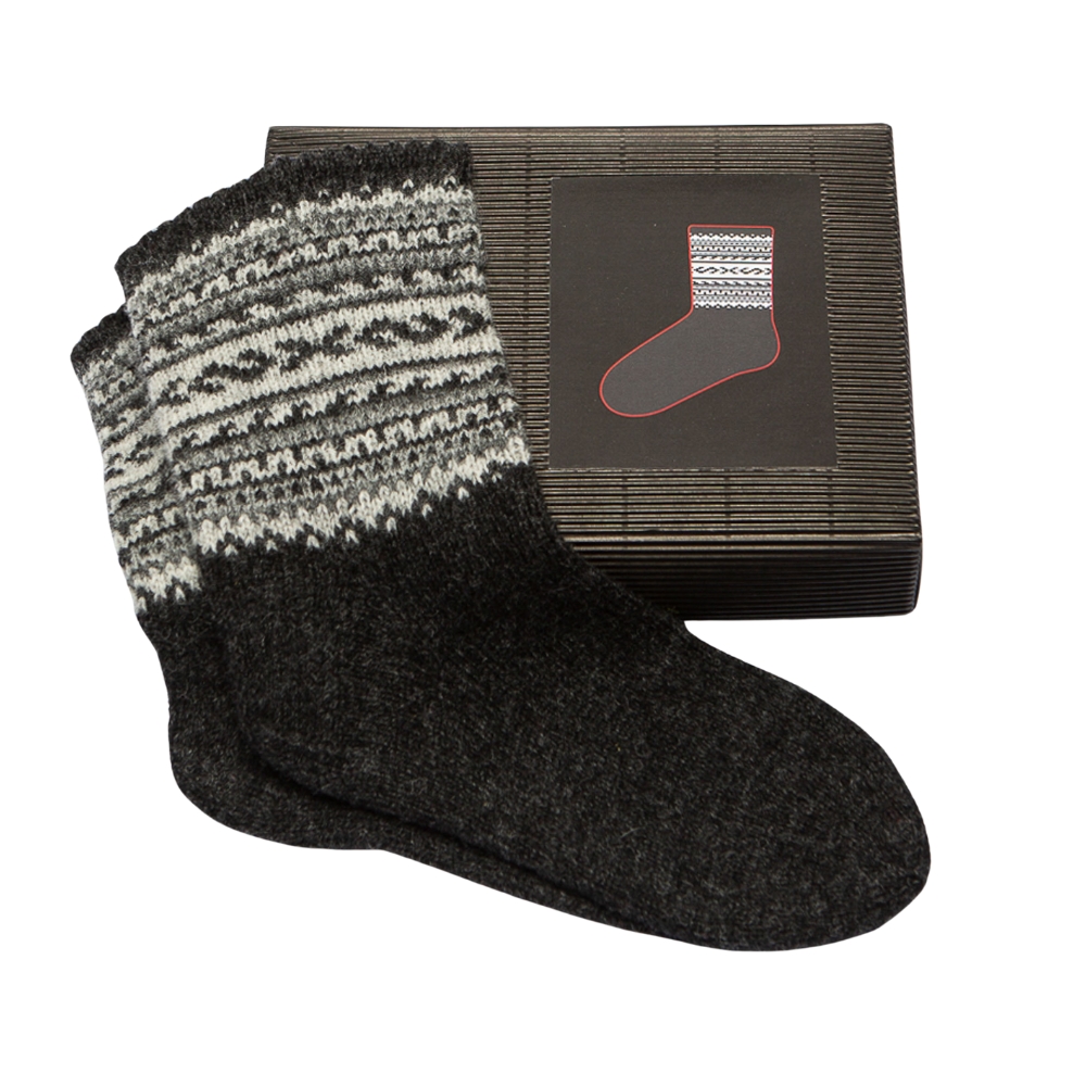 Hobbywool ピュアウールで編む ラトビアソックスキット Latvian Socks NS-4