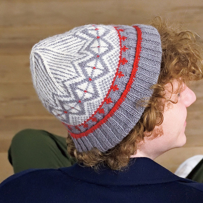 〈レシピ付き糸セット〉ノルディックな編み込み帽子